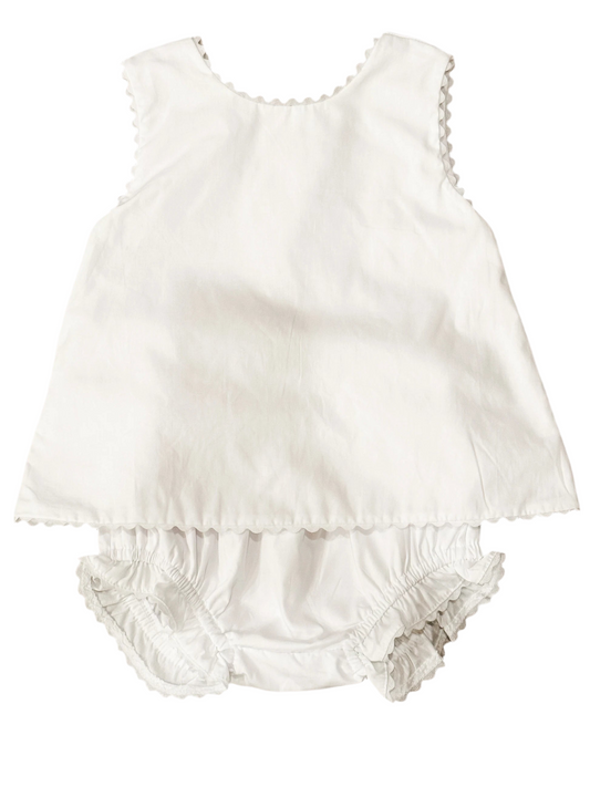 Swing Back Diaper Set with Ricrac - White